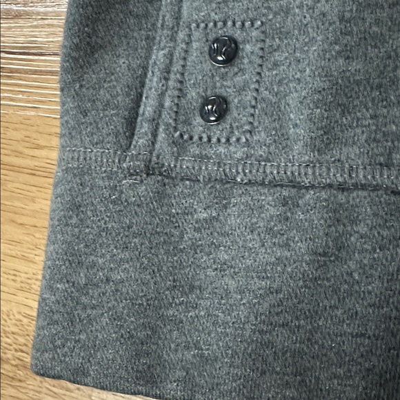 Lululemon scuba size 12 - Picture 2 of 7